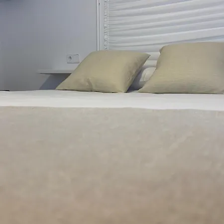 Mamavira Guest house *